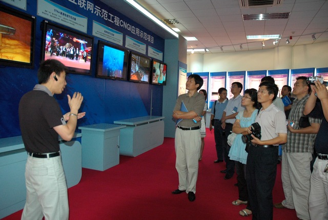 江苏24所高校参观赛尔网络